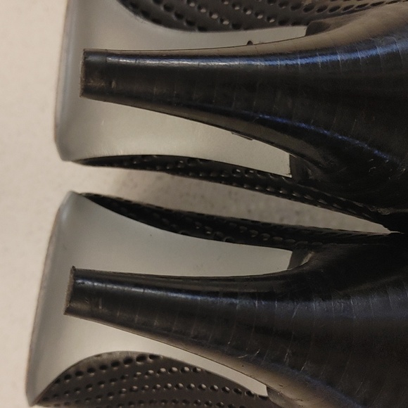 Via- Spiga heels. Size 6. - Picture 8 of 12